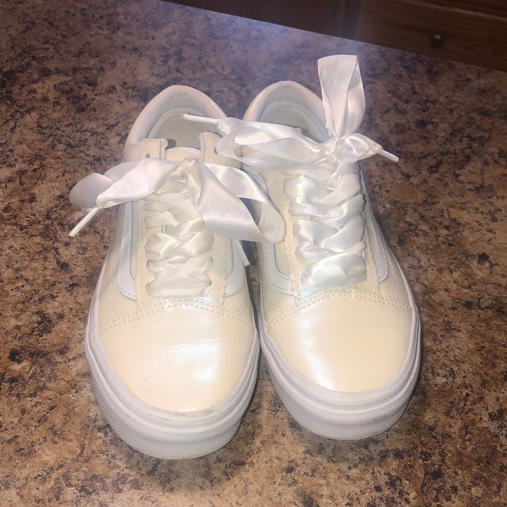 Reflective Holographic Cream Low Top Vans